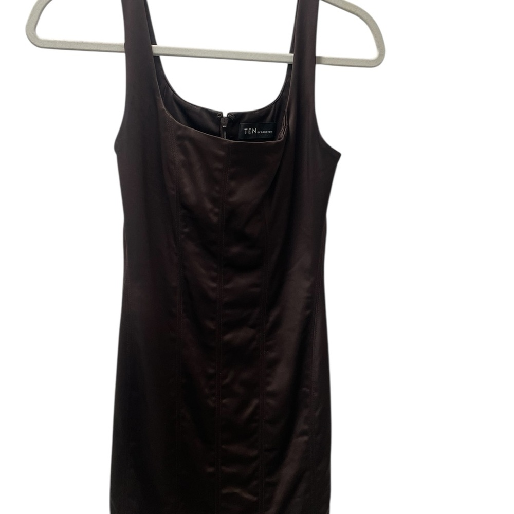 Mini shimmer satin ten by babaton mocha color size 2